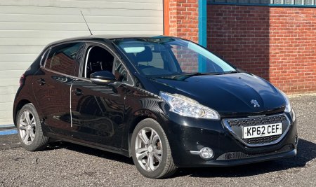 PEUGEOT 208 1.6 e-HDi Allure Euro 5 (s/s) 5dr